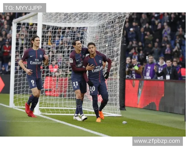 三大足球巨星经典动作解析：梅西的盘带，C罗的空中飞踢，内马尔的过人技巧