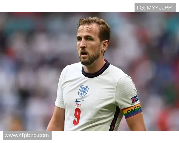 全球顶级足球明星排名榜全面解析 争议球员与崭新冠军背后的故事 全球顶级足球明星排名榜全面解析 争议球员与崭新冠军背后的故事