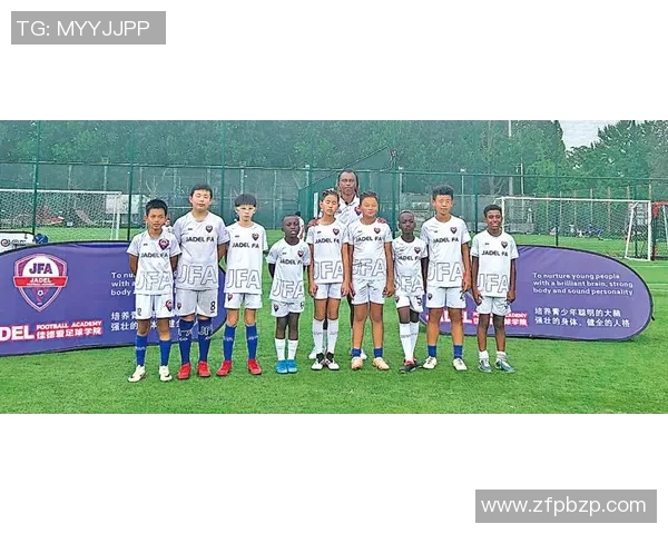 重温最强足球星2019全新篇章探索绿茵赛场巅峰对决与荣耀时刻