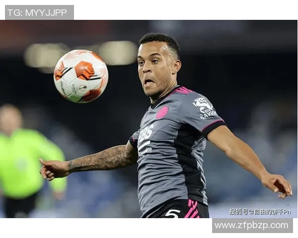 足球球星急停的原因解析:从技术动作到战术需求的多维度探讨 足球球星急停的原因解析:从技术动作到战术需求的多维度探讨